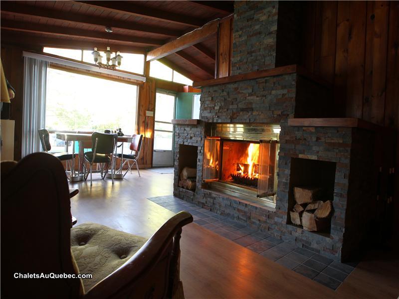 Cottage for rent La Pêche Cottage Rental PL15279 ChaletsAuQuebec