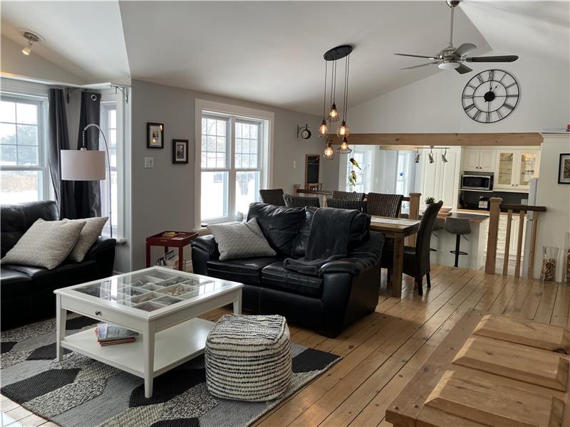 L'Épicurien Chalet à louer Cowansville OR16865 ChaletsAuQuebec