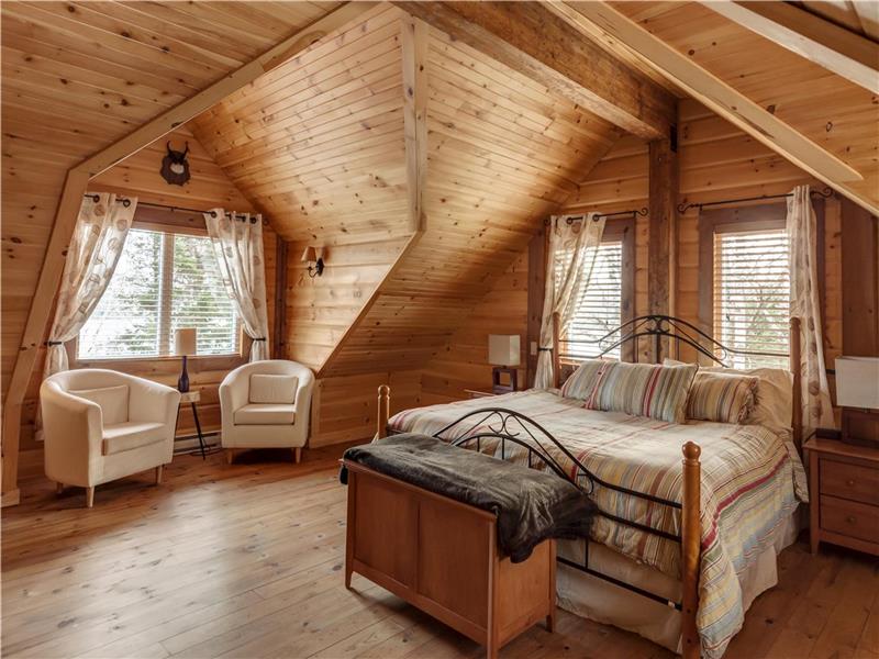 Villa Mont Tremblant Chalet à louer MontTremblant DI17016 ChaletsAuQuebec Villa Mont Tremblant Chalet à louer MontTremblant DI17016 ChaletsAuQuebec
