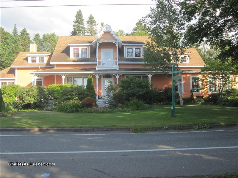 La Maison Blanche Chalet à louer RivièreduLoup PL17847 ChaletsAuQuebec