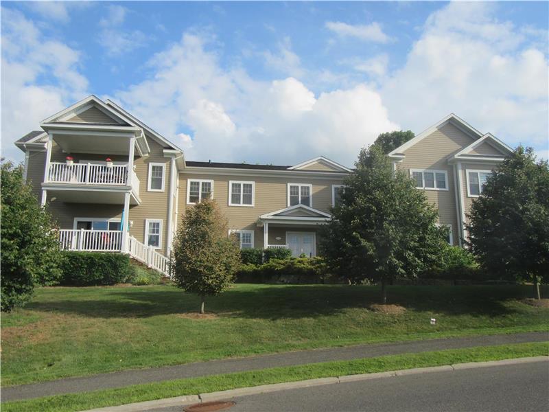 Condo dans le Vieux Village de Chalet à louer Bromont OR18077