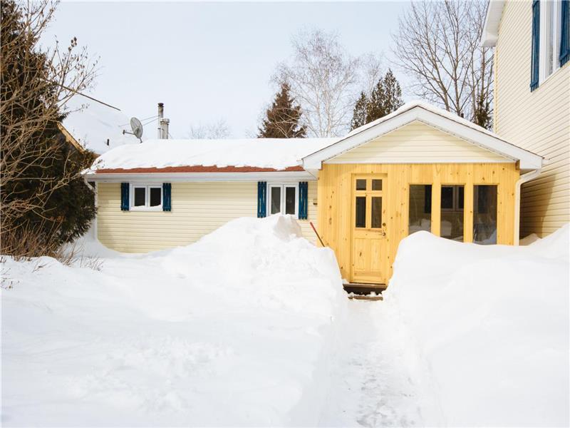 Maison au bord du LacStJean Chalet à louer StGédéon PL18504