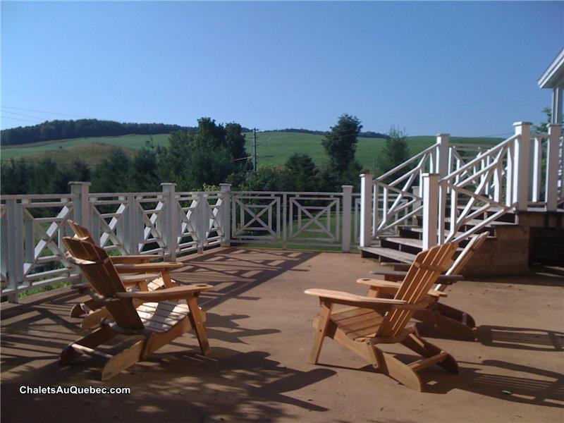 Beautiful Knowlton Landing Cottage MansonvillePotton Cottage Rental