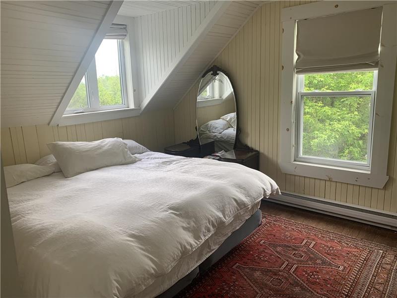 Beautiful Knowlton Landing Cottage MansonvillePotton Cottage Rental