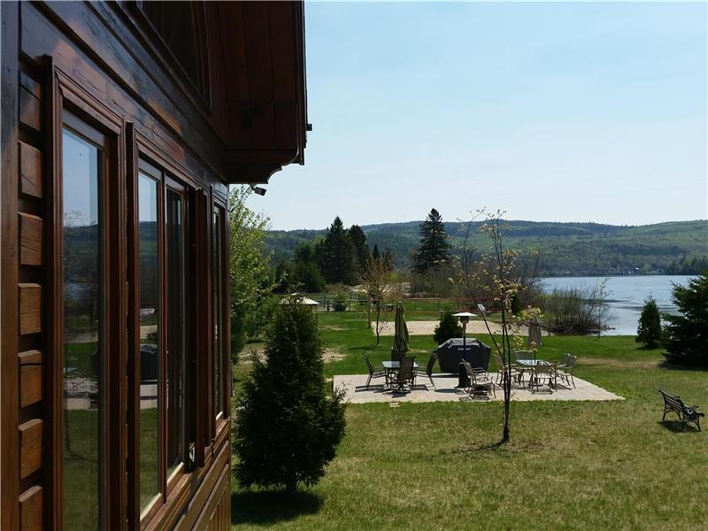 Le ChicShack sur le bord de la Chalet à louer StRochdeMékinac