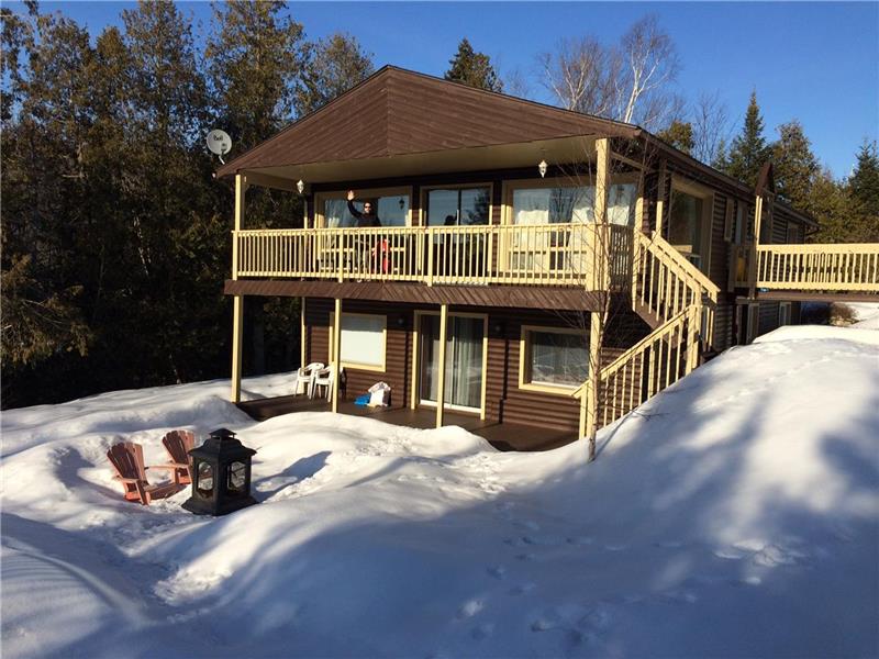 location chalet ski in ski out laurentides