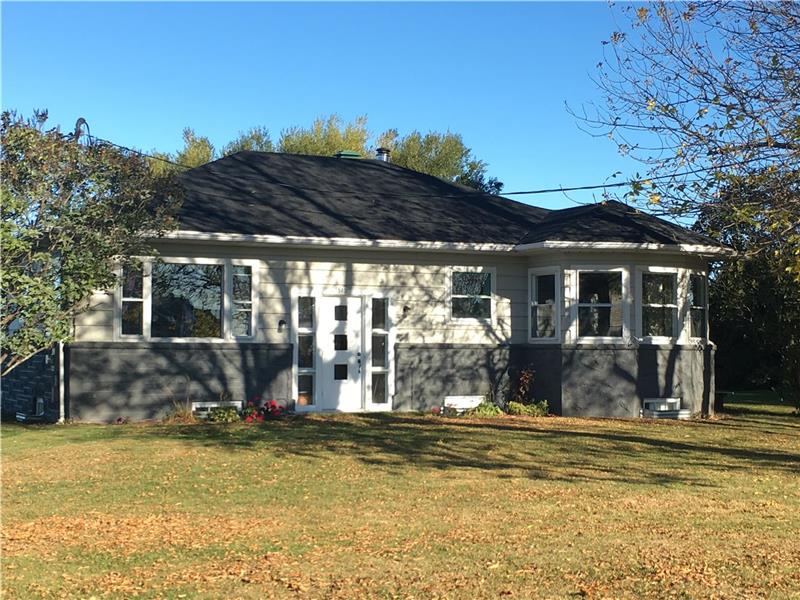 CHALET LAC STFRANÇOIS Chalet à louer SteBarbe OR23040 ChaletsAuQuebec
