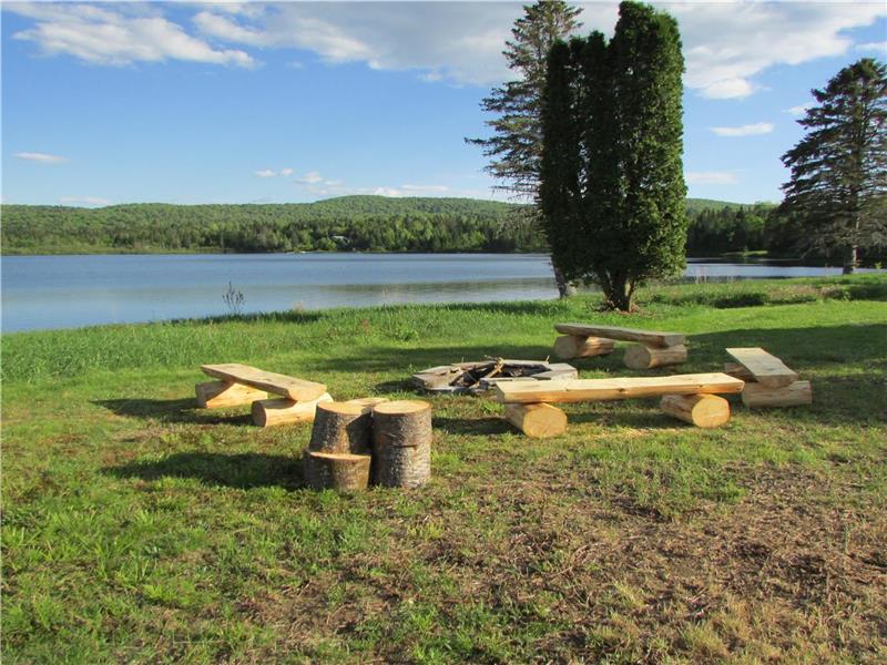 Lac L'Orignal, Spacieux Chalet Chalet à louer ValdesLacs PL23049 ChaletsAuQuebec