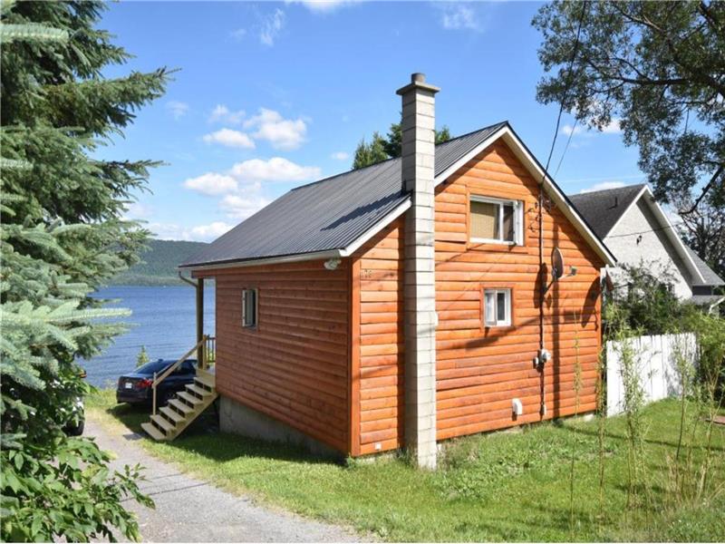 Chalet à louer Chalet à louer Cabano OR23249 ChaletsAuQuebec