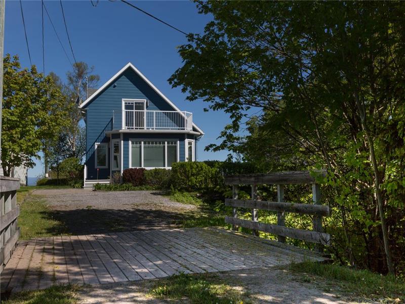 Chalet de vacances à louer au bord Chalet à louer StDenisdela