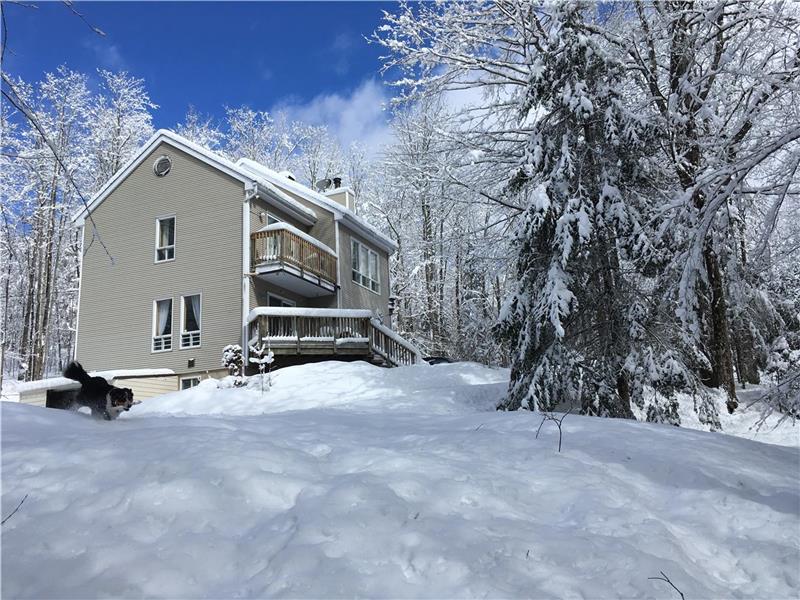 Le Chalet Vale Perkins près du Mont Chalet à louer MansonvillePotton