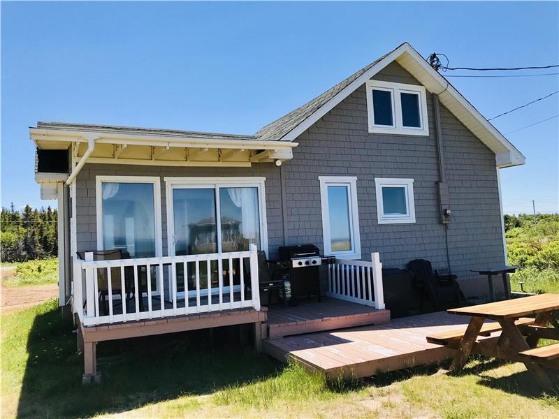 Chalet bord de mer en Acadie avec Chalet à louer AnseBleue OR
