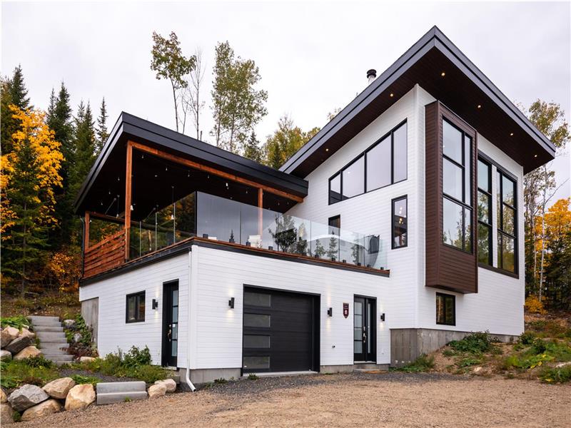 Domaine Arial Chalet à louer StIrénée PL25437 ChaletsAuQuebec