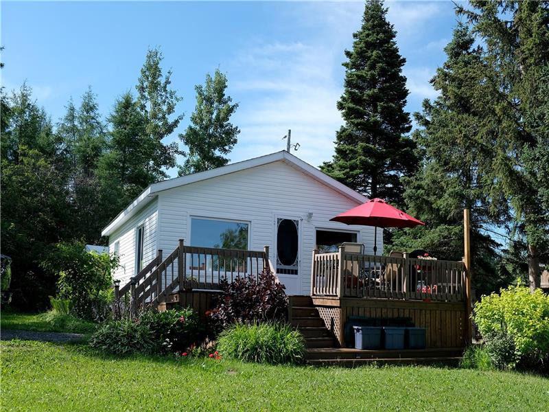 Le chalet Baie Des Chaleurs Chalet à louer Maria OR25475 ChaletsAuQuebec Le chalet Baie Des Chaleurs Chalet à louer Maria OR25475 ChaletsAuQuebec
