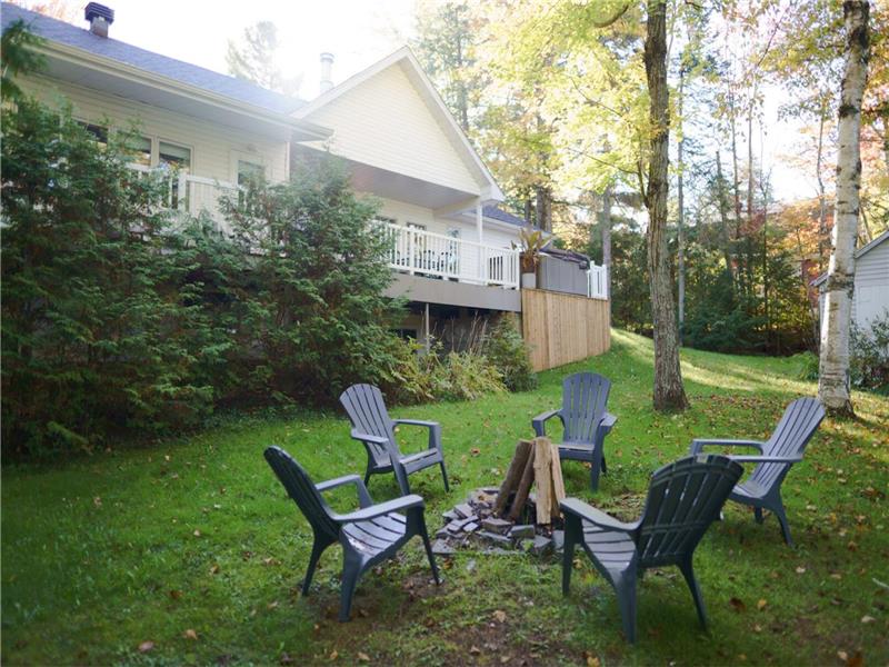 Julie Chalet à louer StDenisdeBrompton DI25714 ChaletsAuQuebec