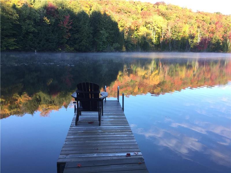 Charmant Chalet au bord du lac avec Chalet à louer SteMarcellinede