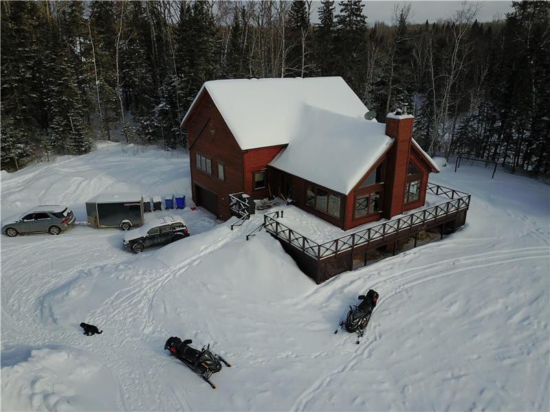 Chalet de la Péninsule Chalet à louer StMicheldesSaints PL2775 ChaletsAuQuebec Chalet de la Péninsule Chalet à louer StMicheldesSaints PL2775 ChaletsAuQuebec