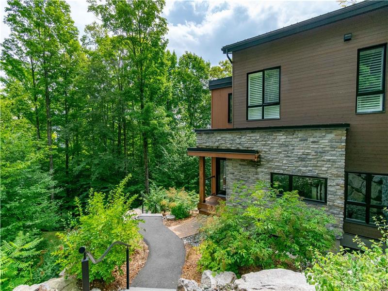 Condo ski in / ski out versant du Chalet à louer Bromont DI29006