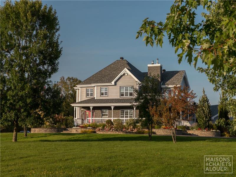 La Maison du Ranch Chalet à louer ValJoli DI29072 ChaletsAuQuebec
