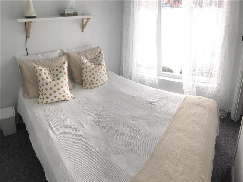 Chalet à louer au bord du Grand Lac Chalet à louer Lambton OR29161 ChaletsAuQuebec