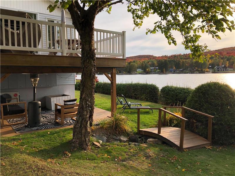 Chalet à louer au bord du Grand Lac Chalet à louer Lambton OR29161 ChaletsAuQuebec Chalet à louer au bord du Grand Lac Chalet à louer Lambton OR29161 ChaletsAuQuebec