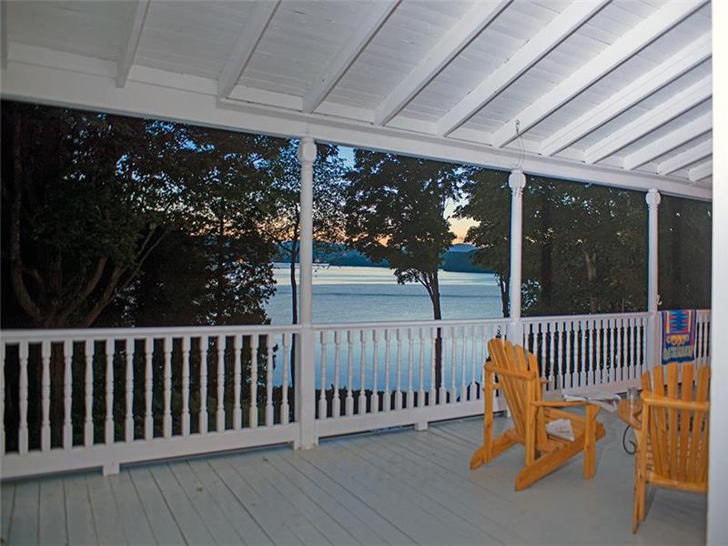 Newly available! Idyllic waterfront Magog Cottage Rental DI29358