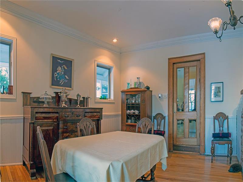 Newly available! Idyllic waterfront Magog Cottage Rental DI29358