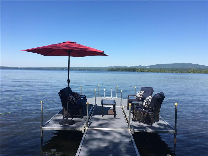 Cute house on Brome lake LacBrome Cottage Rental OR29375