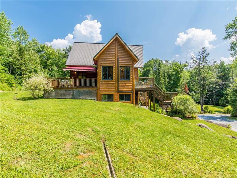 Le Chalet Scandinave Chalet à louer Dudswell DI29403 ChaletsAuQuebec