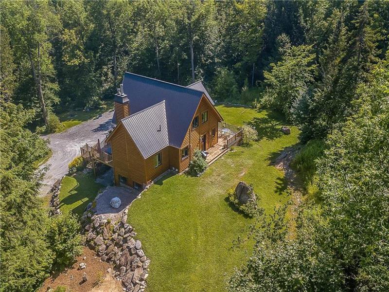 Le Chalet Scandinave Chalet à louer Dudswell DI29403 ChaletsAuQuebec