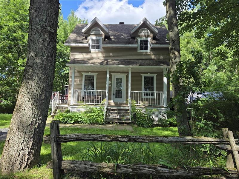 bord de l'eau avec spa Chalet à louer StRémideTingwick OR30497