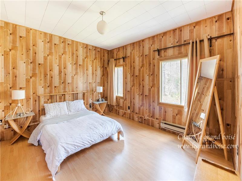 Le grand Boisé Chertsey Cottage Rental PL30537 ChaletsAuQuebec