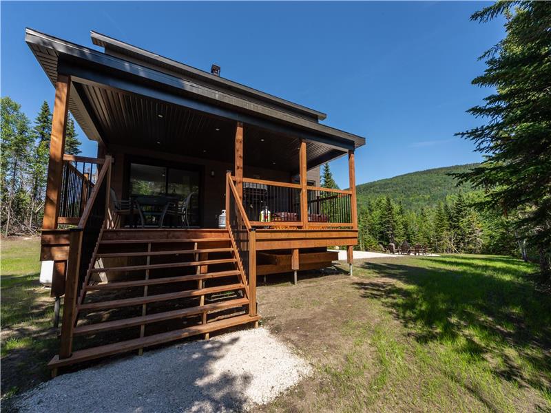 La Chic Tanière TOUT NEUF SPA Chalet à louer PetiteRivièreSaint