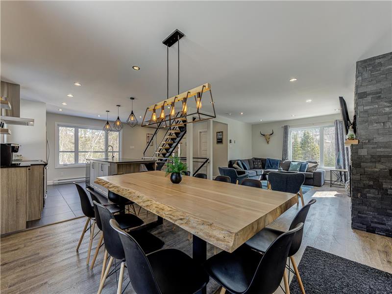 La Chic Tanière TOUT NEUF SPA Chalet à louer PetiteRivièreSaint