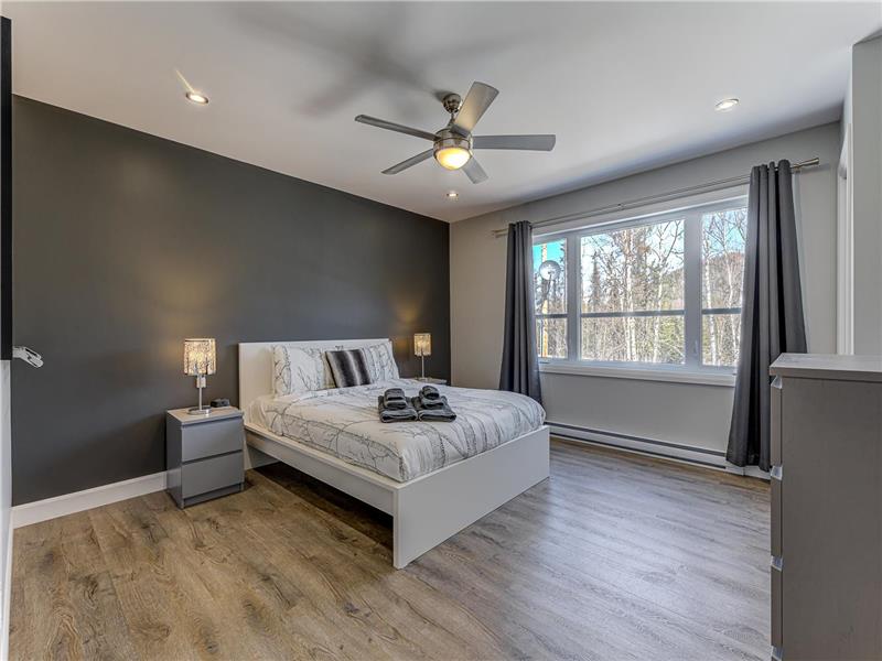 La Chic Tanière TOUT NEUF SPA Chalet à louer PetiteRivièreSaint