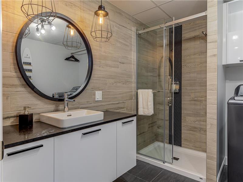 La Chic Tanière TOUT NEUF SPA Chalet à louer PetiteRivièreSaint