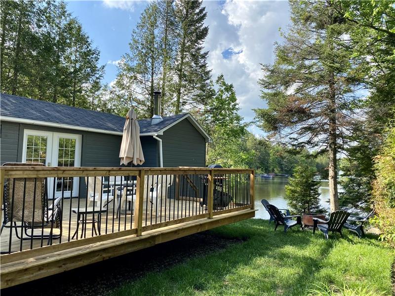 Petit Ours Chalet au bord du lac Chalet à louer StÉtiennede