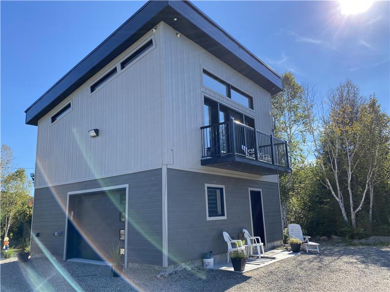 LE « M » Chalet à louer NotreDamedelaMerci DI31980