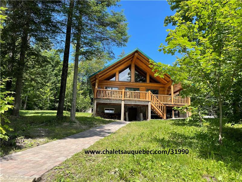 Chalet en Bois Rond du Lac Sergent Chalet à louer LacSergent DI31990 ChaletsAuQuebec
