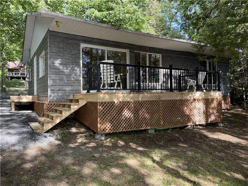 Chalet BeauxLieux, Grand Lac Chalet à louer Lambton DI32516 ChaletsAuQuebec Chalet BeauxLieux, Grand Lac Chalet à louer Lambton DI32516 ChaletsAuQuebec