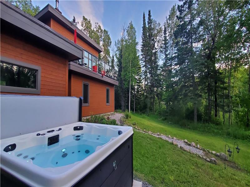 Maison Oslo Chalet à louer StTitedesCaps DI33632 ChaletsAuQuebec