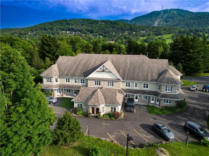 Condo hôtel 201 Champlain Bromont Chalet à louer Bromont DI33879