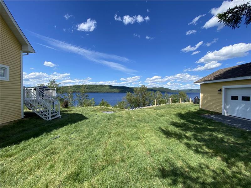La Maison Jaune sur le Lac Chalet à louer TémiscouatasurleLac OR