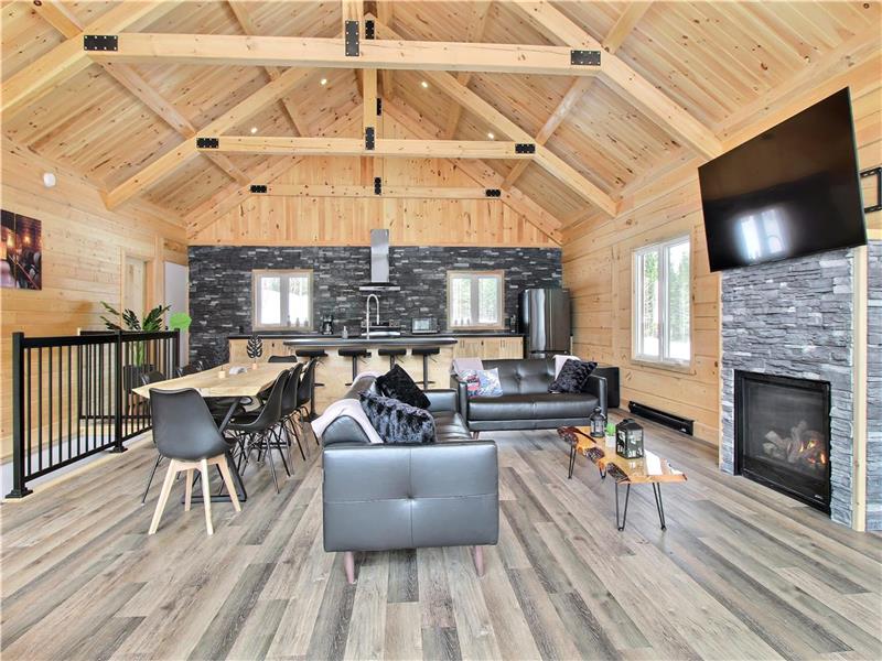 L'amical Chalet à louer StPhilémon DI34532 ChaletsAuQuebec