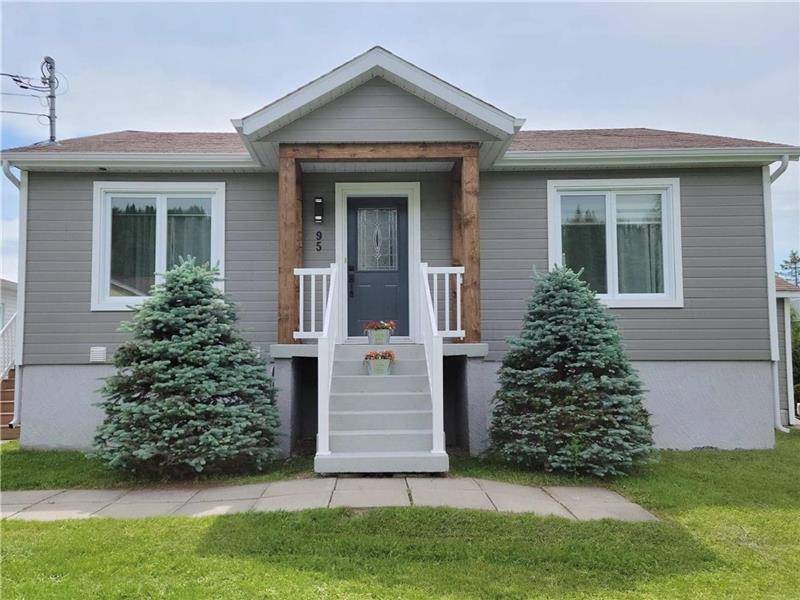 HUNI Chalet Chalet à louer TémiscouatasurleLac OR34547