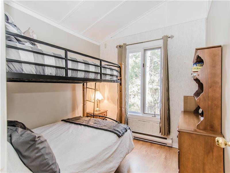 Chalet Sandy Beach Cottage Cayamant Cottage Rental DI34550