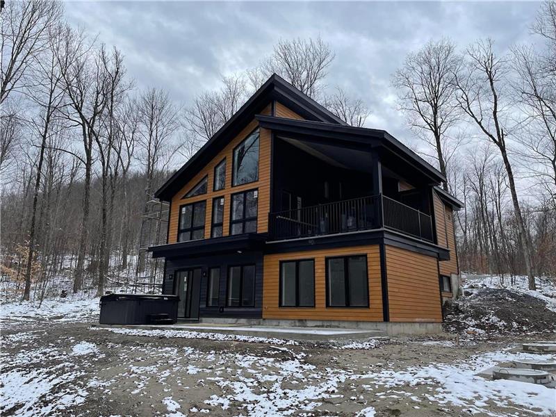 Chalet Les 4 Monts Chalet à louer StÉtiennedeBolton DI34816