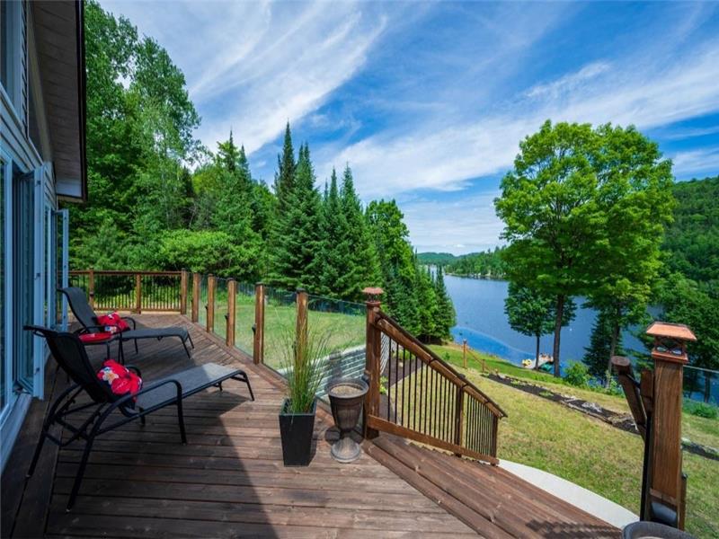 Nouveau! Chalet 3 Chambres bord de Chalet à louer ValdesBois OR