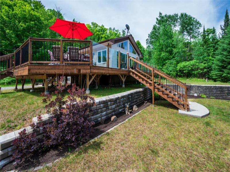 Nouveau! Chalet 3 Chambres bord de Chalet à louer ValdesBois OR