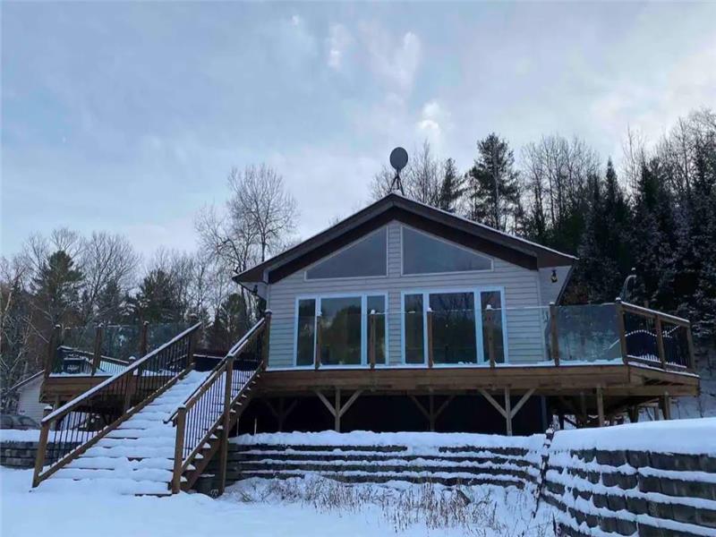 Vue Superbe, Chalet 3 Chambres, Chalet à louer ValdesBois OR35285 ChaletsAuQuebec